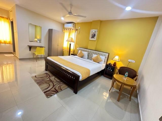 Hotel Prime Classic Shamshabad Esterno foto