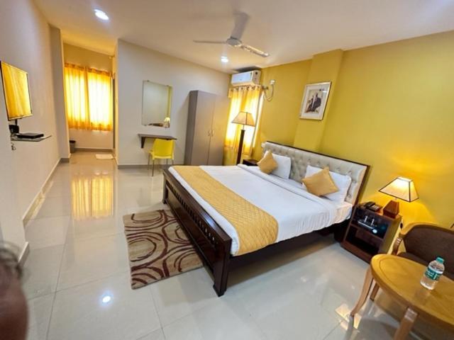 Hotel Prime Classic Shamshabad Esterno foto